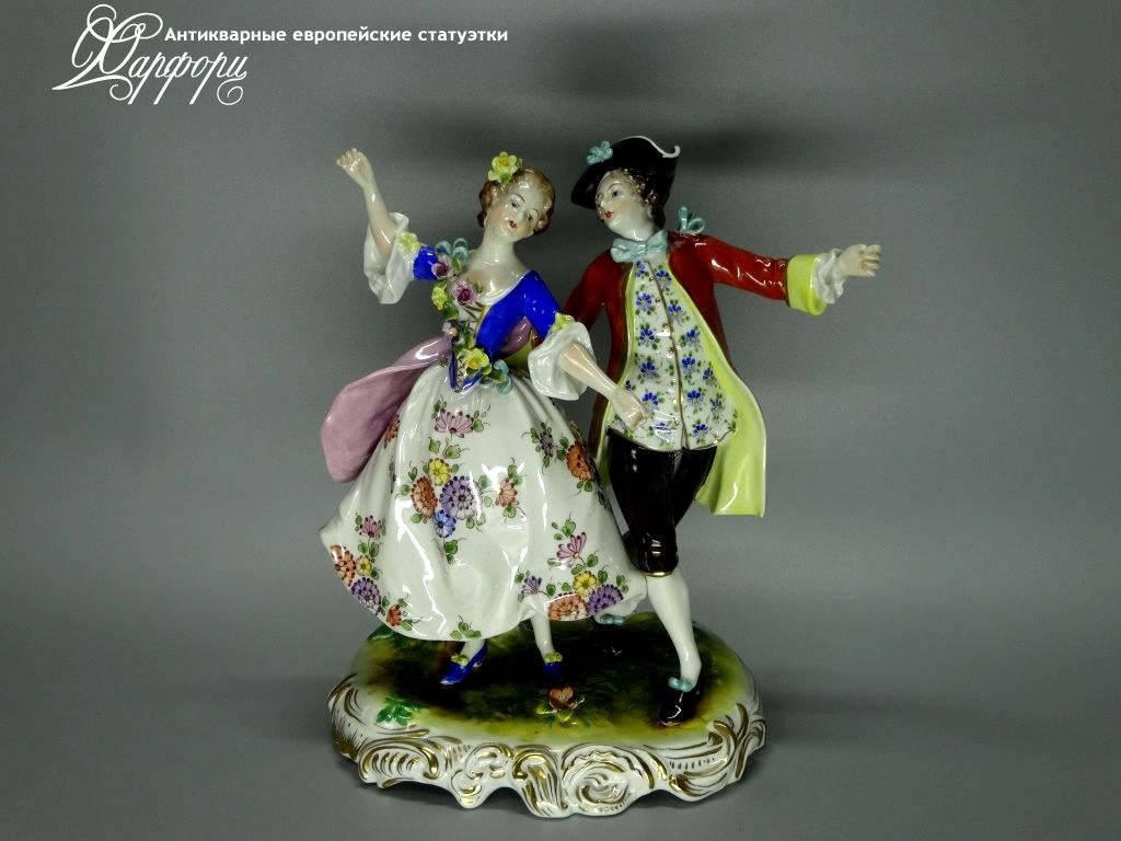 Купить фарфоровые статуэтки Volkstedt, Танцующая пара, Германия